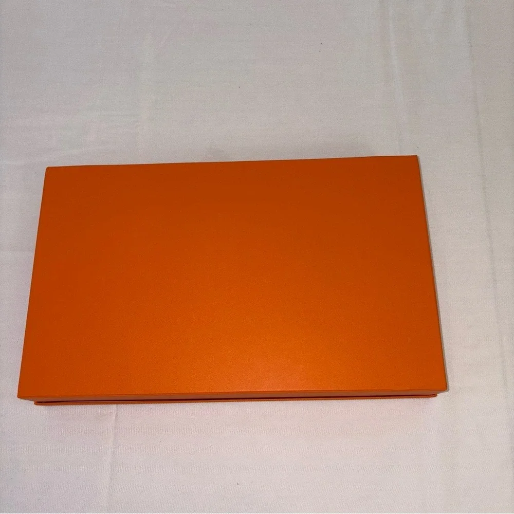 Hermes authentic signature
